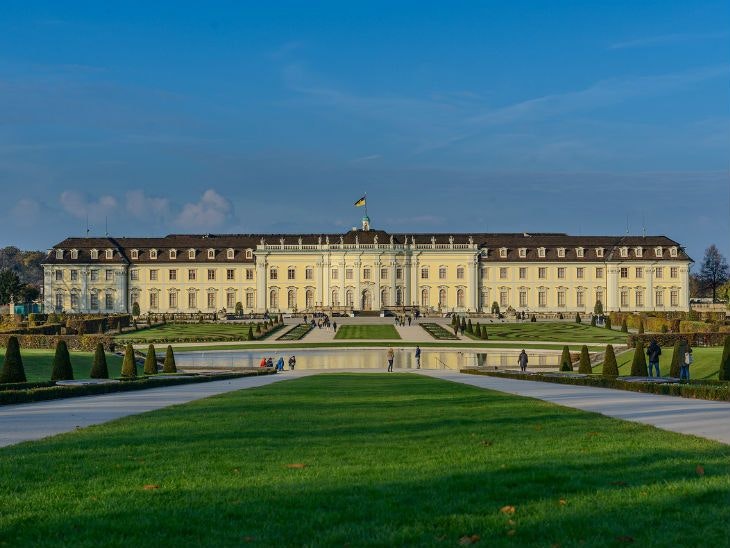 Sehenswürdigkeiten Baden-Württemberg Spaß für Klein und Groß: Blühendes Barock