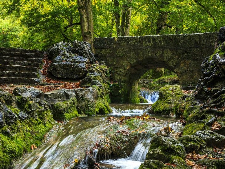Sehenswürdigkeiten Baden-Württemberg Sehenswürdigkeiten Baden-Württemberg: Wunderschönes Auflugsziel: Uracher Wasserfall