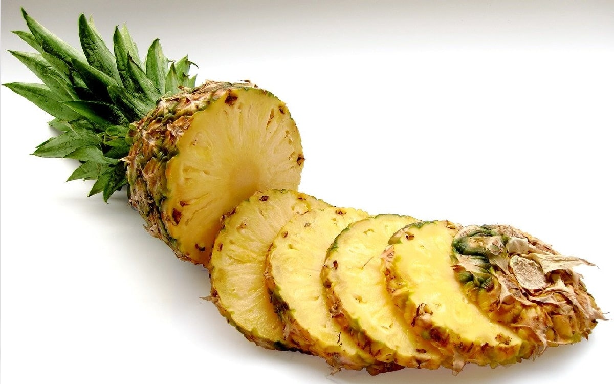 Ananas gegen trockene Hände