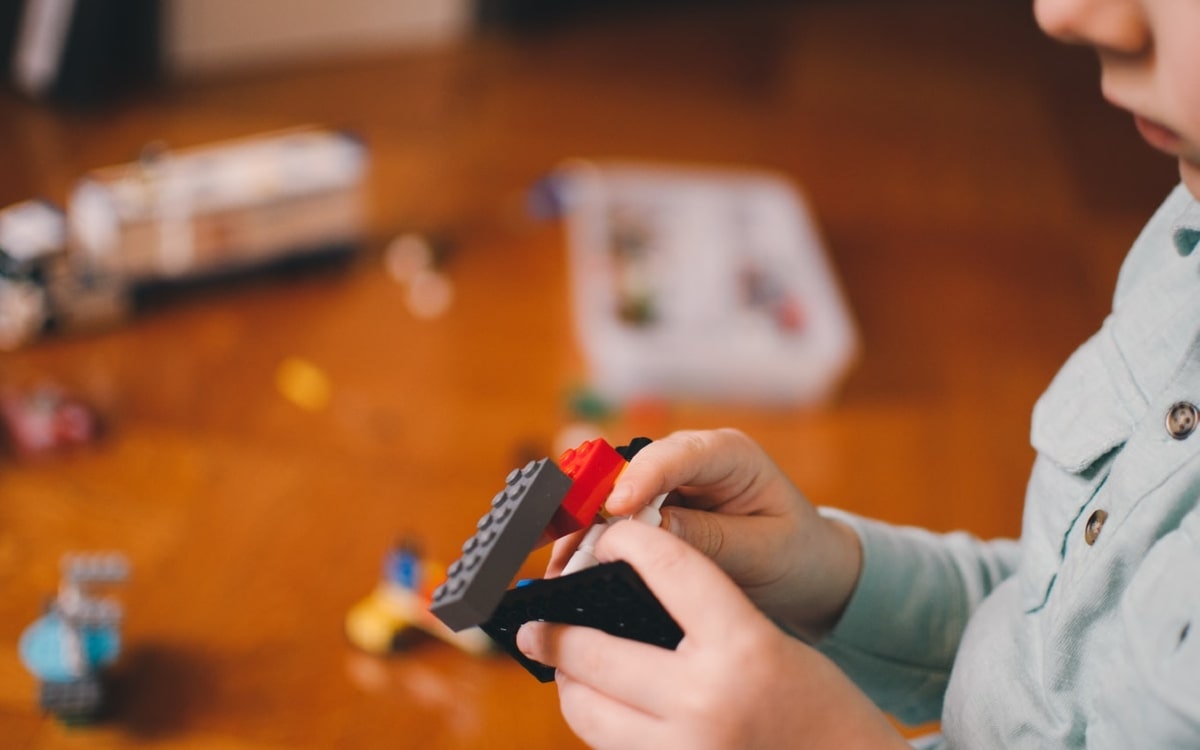Kinderbeschäftigung LEGO