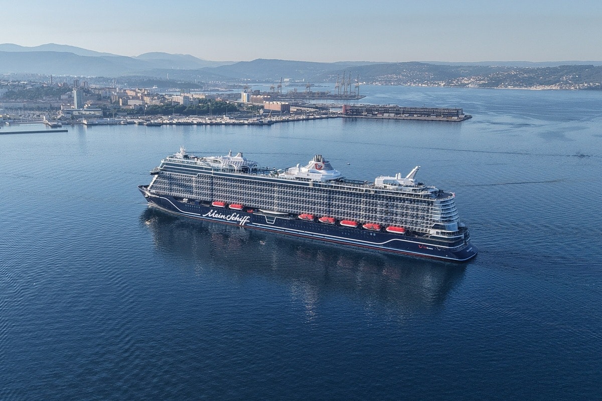 Die Mein Schiff Flow in Triest